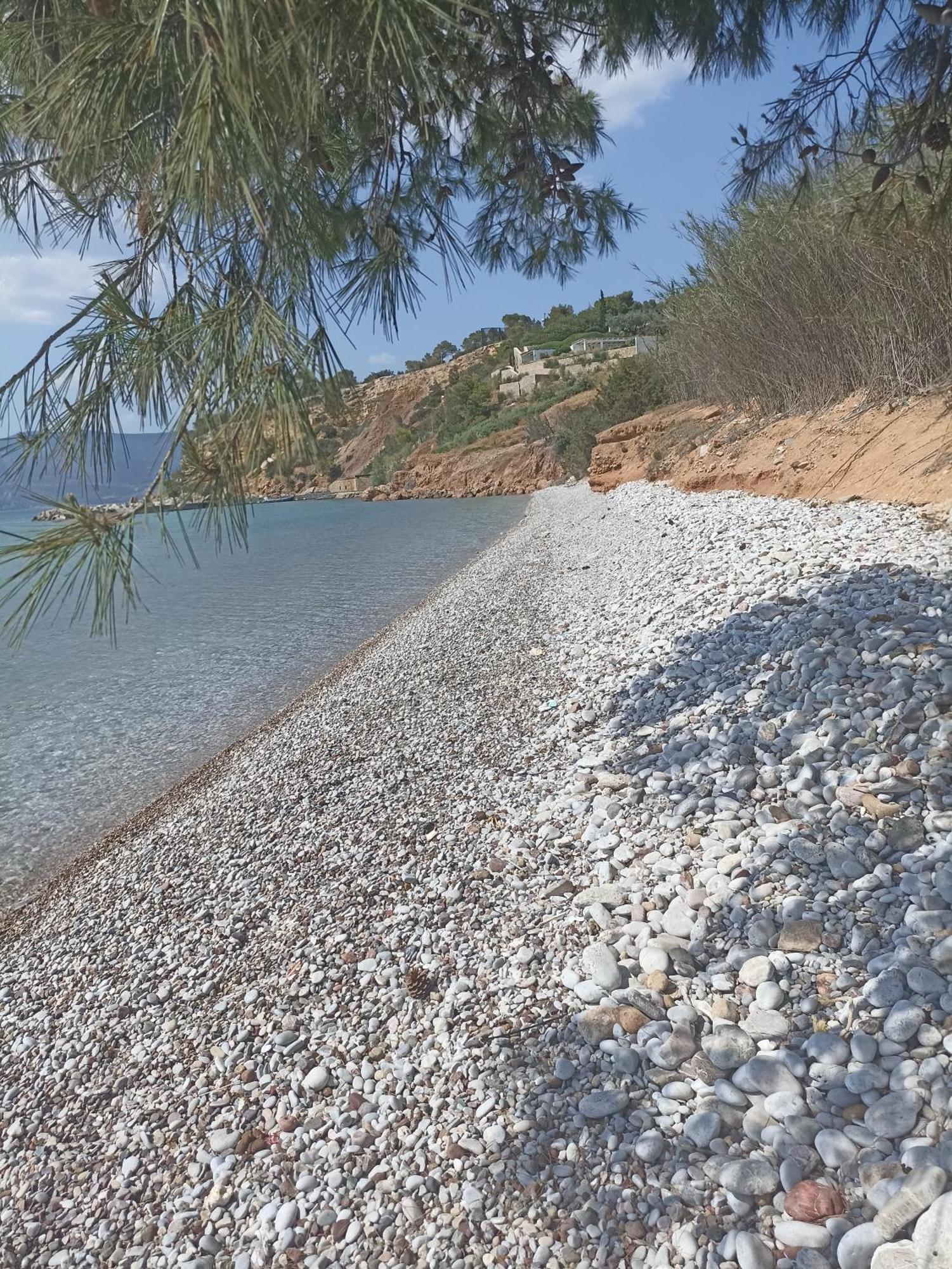 Doroufi Inn Koilas Bagian luar foto
