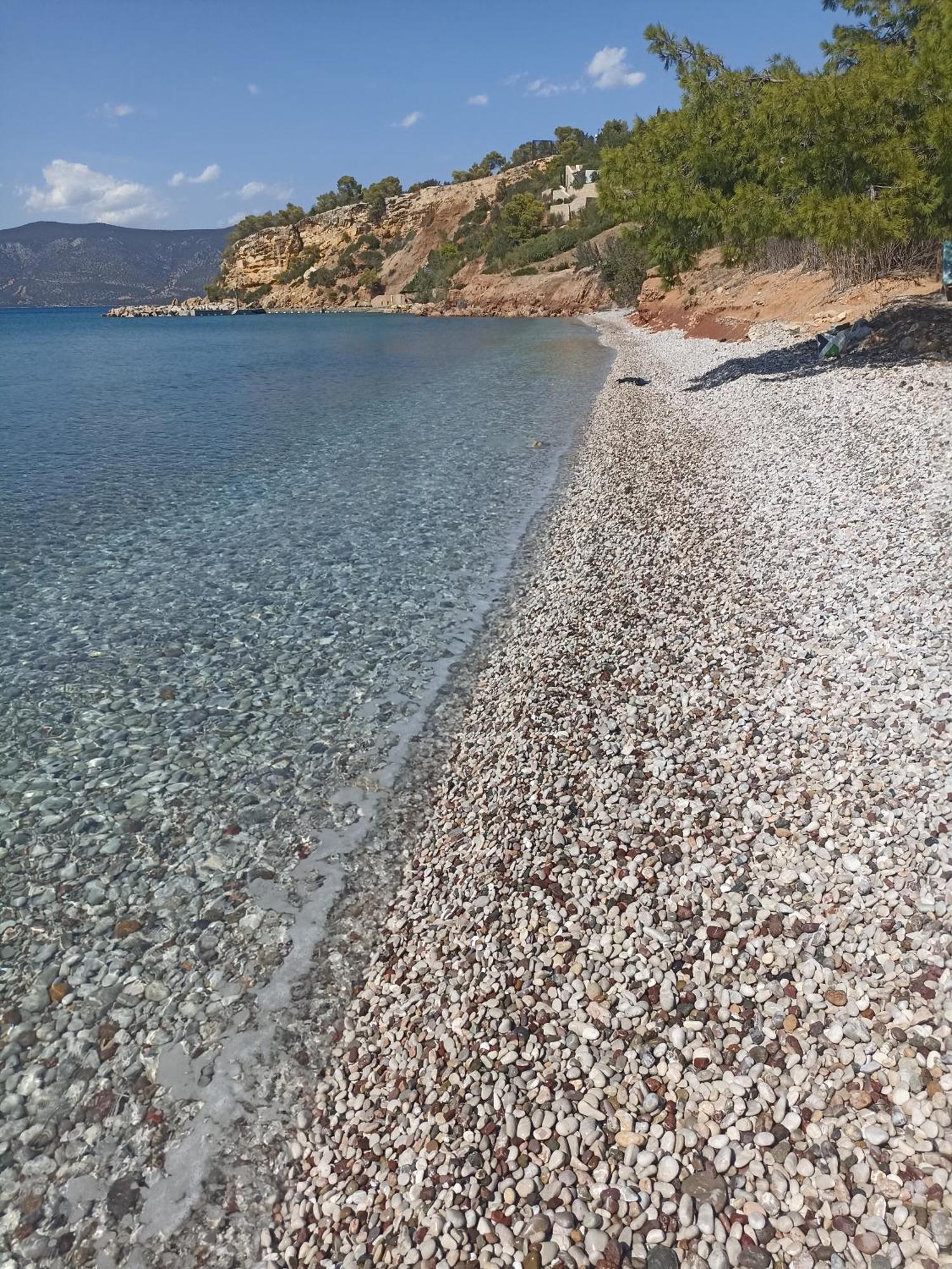 Doroufi Inn Koilas Bagian luar foto